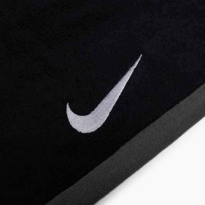 Nike Fundamental Großes Handtuch schwarz N1001522-010 3
