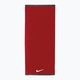 Nike Fundamental Großes Handtuch rot N1001522-643 4