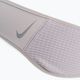 Damen-Armbinde + Handschuhe Set Nike Essential grau N1000598-931 8
