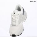 Damenschuhe  Jordan Trunner Flow summit white/metallic silver/black 9