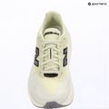 Laufschuhe für Damen New Balance FuelCell Rebel V5 pistachio butter/sea salt 9