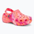 Slides Schlappen  Damen Crocs Classic Platform Marbled guava/multi 2