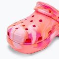Slides Schlappen  Damen Crocs Classic Platform Marbled guava/multi 8