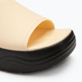 Crocs Skyline Slide Damen vanille/schwarz Flip-Flops 7