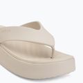 Damen Zehentrenner Crocs Gateway Platform stucco 7