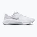 Damen Trainingsschuhe Nike MC Trainer 3 white/photon dust/metallic platinum