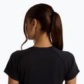 Frauen New Balance Saisonale Jacquard schwarzes T-shirt 5