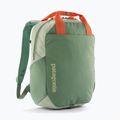 Städtischer Rucksack Patagonia Atom Tote Pack 20 l Lichen Green