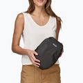 Patagonia Reiseveranstalter Black Hole Cube 6 l schwarz / schwarz 5