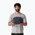 Patagonia Black Hole Cube 6 l Reiseveranstalter smolder blau / amanita rot 3