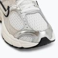 Damen-Schuhe Nike V5 RNR summit white/sail/black/light orewood brown 7