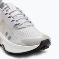 Nike Zegama 2 Damen Laufschuhe Grau/Sanddrift/Summit Weiß/Schwarz 7