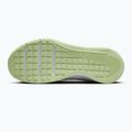 Damen Trainingsschuhe Nike MC Trainer 3 Weiß/Metallic Silber/Bleiche Volt 5