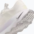 Damenschuhe Nike Motiva Summit White/White/Metallic Silver/Summit White 9