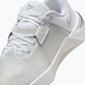 Damen Trainingsschuhe Nike Metcon 10 white/platinum tint/metallic silver 15