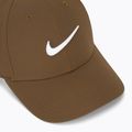 Nike Dri-FIT Club Baseballkappe Moosholz braun/weiß 3