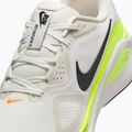 Herren-Laufschuhe Nike Structure 26 summit white/volt/total orange/black 9
