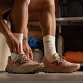 Herren-Laufschuhe New Balance Fresh Foam Hierro V9 desert clay 9