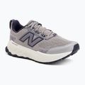 Damen-Laufschuhe New Balance Fresh Foam Garoe V2 truffle salt/boysenberry/black
