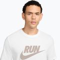 Herren T-Shirt Nike Dri-Fit Running white/moon particle 3