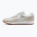 Damen-Schuhe Nike MD Runner 2 photon dust/white/gum med brown/sail 2
