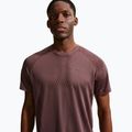 Herren-Laufshirt Nike Stride Dri-Fit ADV tattoo/burgundy crush 2