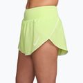 Damen-Laufshorts Nike Tempo Swoosh Dri-Fit Mid-Rise Brief-Lined light lemon twist/white 3