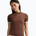Damen-T-Shirt Nike Gloss Fitted Top light chocolate