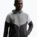 Herren-Laufjacke Nike Impossibly Light Windrunner smoke grey/wolf grey/black 4