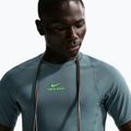 Trainings-T-Shirt Herren Nike Pro Training Dri-Fit mineral slate/green strike 6