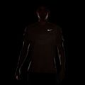 Laufshirt für Herren Nike Stride ADV silt red 4