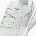 Laufschuhe für Damen Nike Revolution 8 off white/barely green/metallic silver 4
