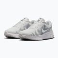 Herren-Laufschuhe Nike Run Defy summit white/white/black/metallic silver 3