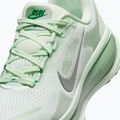 Laufschuhe für Damen Nike Vomero 18 barely green/steam/metallic silver 3