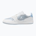 Damen-Sneaker Nike Jordan Court Connect Low white/aura/psychic blue 2