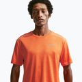 Herren-Laufshirt Nike Miler Dri-Fit UV safety orange 4