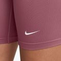 Damen Trainingsshorts Nike Pro Seamless pink smoke/white 4