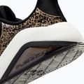 Damen Trainingsschuhe Nike Bella 7 black/british khaki/fusion red 8