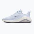 Damen Trainingsschuhe Nike Bella 7 football grey/sail/metallic cool grey 2