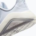 Damen Trainingsschuhe Nike Bella 7 football grey/sail/metallic cool grey 6