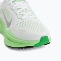 Laufschuhe für Damen Nike Vomero 18 white/illusion green/metallic silver 7