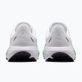 Laufschuhe für Damen Nike Quest 7 white/illusion green/metallic silver 6
