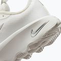 Damen-Schuhe Nike Motiva 2 summit white/phantom/metallic silver 8