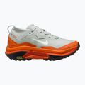 Herren-Laufschuhe Nike ACG Zegama Trail GORE-TEX light silver/safety orange/summit white