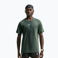 Herren-Laufshirt Nike Stride black/light green spark