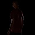 Herren-Laufshirt Nike Stride tough red/bright crimson 4