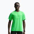 Herren-Laufshirt Nike Stride green spark