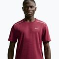 Herren-Laufshirt Nike Miler Dri-Fit UV tough red/mystic dates 4