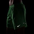 Herren-Laufshorts Nike Stride Dri-Fit 2in1 7" green spark 7