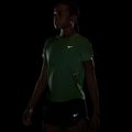 Damen-Laufshirt Nike Swift Dri-Fit illusion green 7